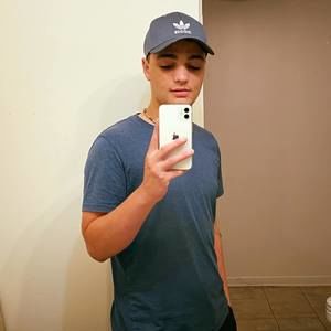 Meet your Posher, Isaiah